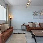 Grace 2-bedroom In Lejlighed