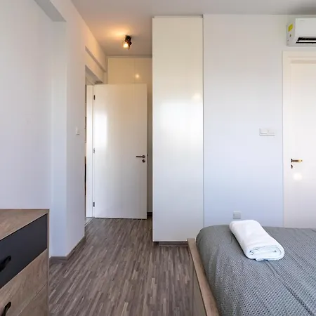 Grace 2-bedroom In Apartment